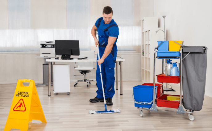 Common Mistakes to Avoid When Hiring a Commercial Cleaning Service